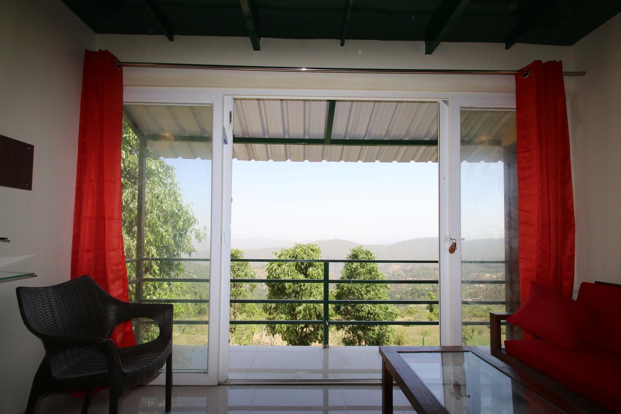 Nest And Hives Motiapathar/Mukteshwar Hotel ภายนอก รูปภาพ