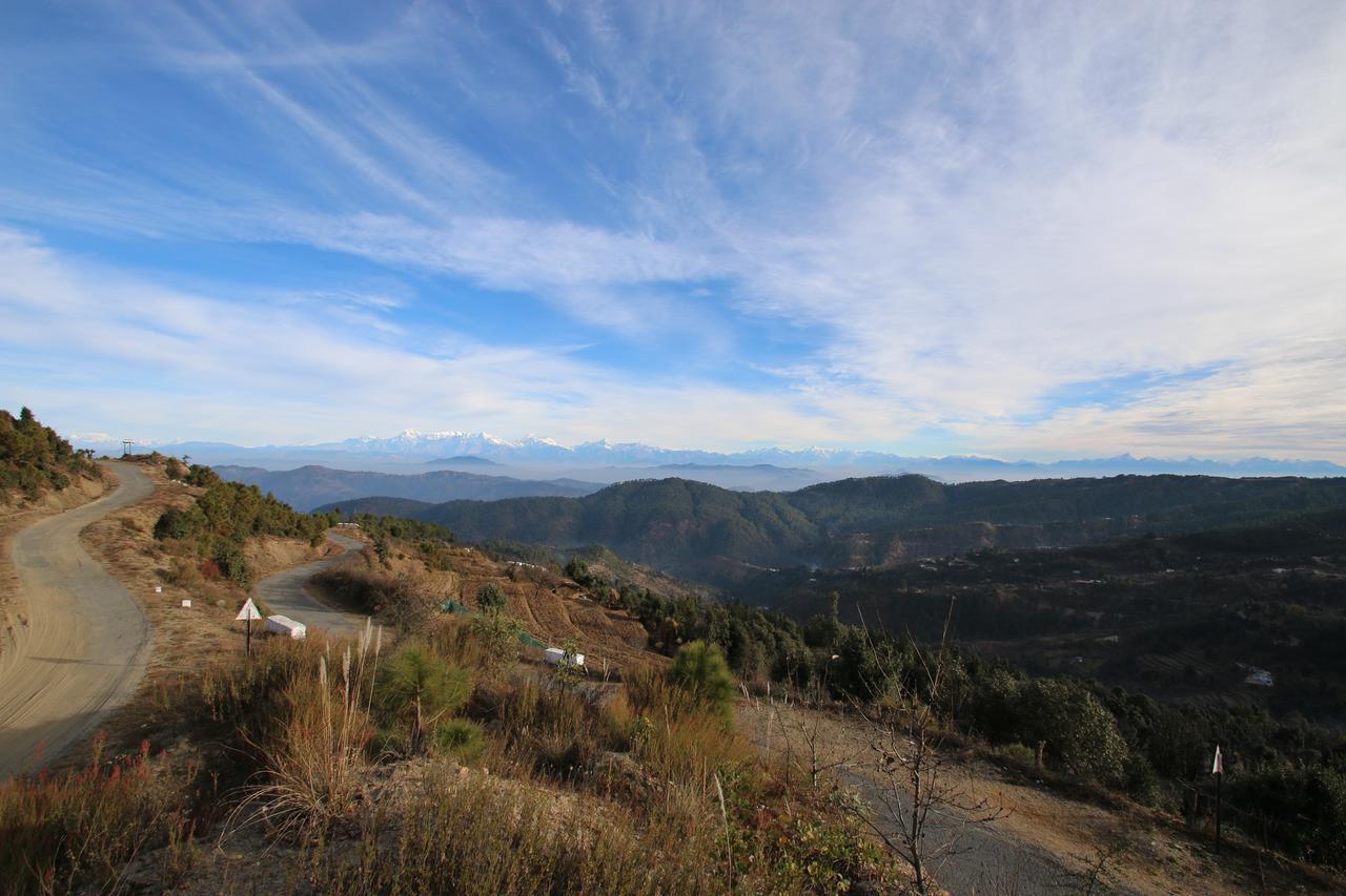 Nest And Hives Motiapathar/Mukteshwar Hotel ภายนอก รูปภาพ